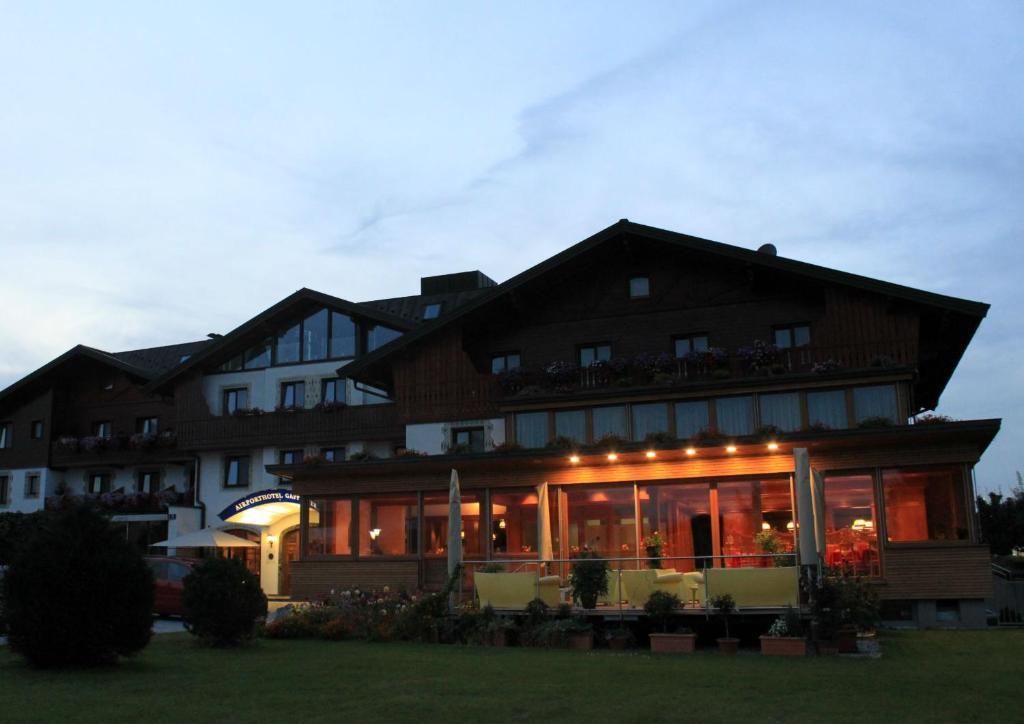 Airporthotel - Am Airport Salzburgo